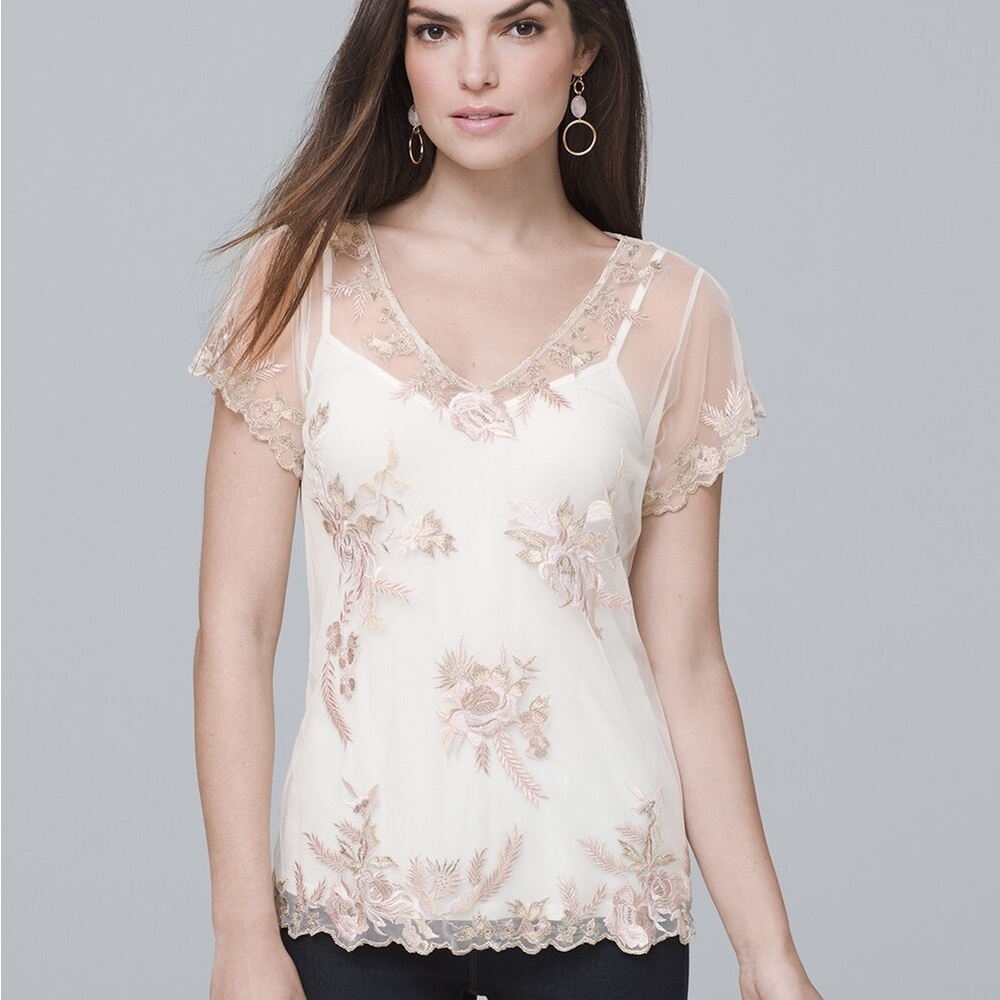 NWT White House black market floral embroidered top